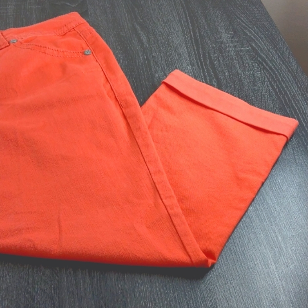 Nine West Missy Capris 8/29 Orange/Coral 2 Back Pocket Sparkle Embellishments - Picture 12 of 16